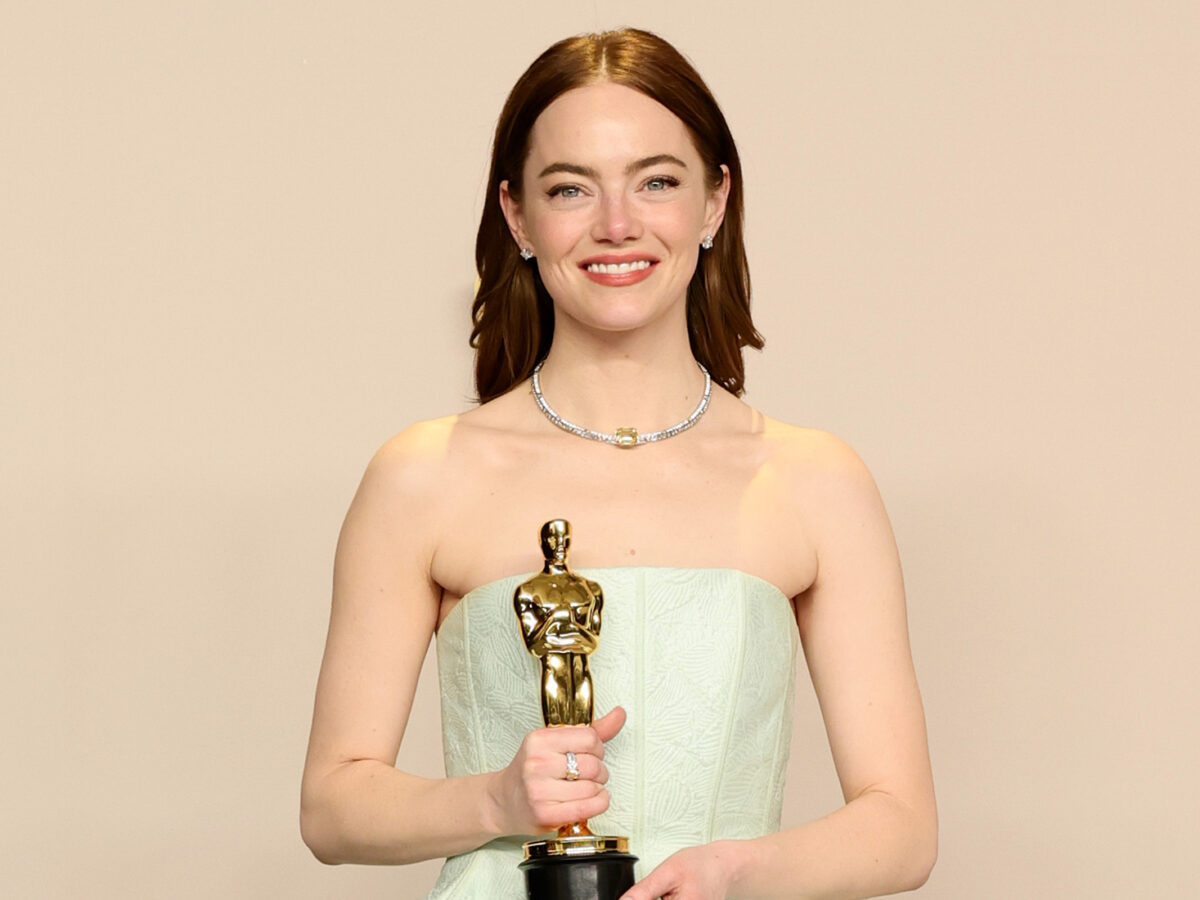 kuzmEbQj IN PICS Best Actress winner Emma Stone leads diamond studded Oscars red carpet 1200x900 1